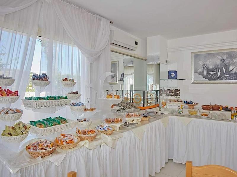 بيسْكيتْشّي B&B Ala Marina المظهر الخارجي الصورة